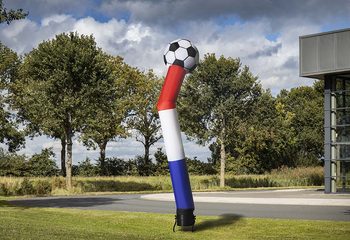 Koop nu online de skydancers met 3d bal van 6m hoog in rood wit blauw bij JB Inflatables Nederland. Bestel deze skydancer direct vanuit onze voorraad