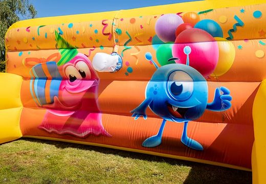 Opblaasbaar open bubble boarding springkussen met schuim kopen in thema party feest voor kids